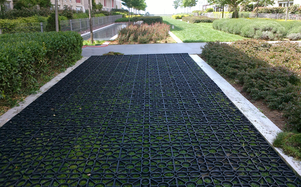 Parking solution on existing lawn_8